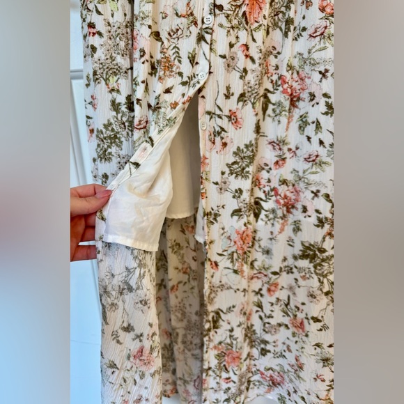 Frye White Floral Sleeveless Crinkle Button Up Midi Dress - Picture 8 of 9